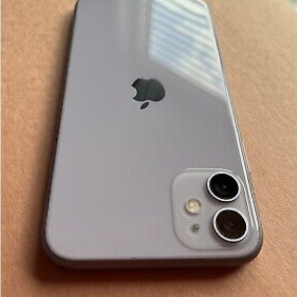 iphone 11 128gb used - Picture 3 of 3